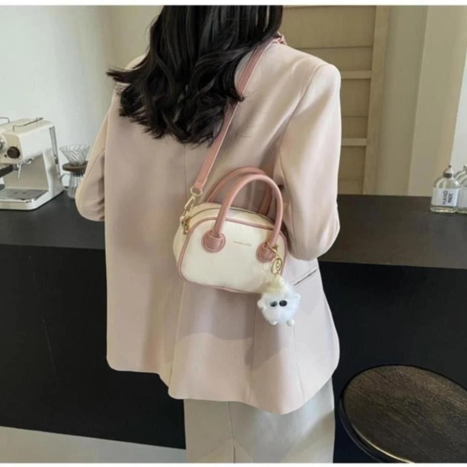 Fashionable women's crossbody bag size 18 to fit phone with cute hook TX73