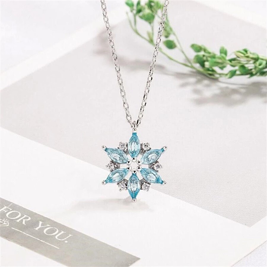 Fashion Jewelry Alloy Kim Rhinestone Snowflock Pendant Necklace Women