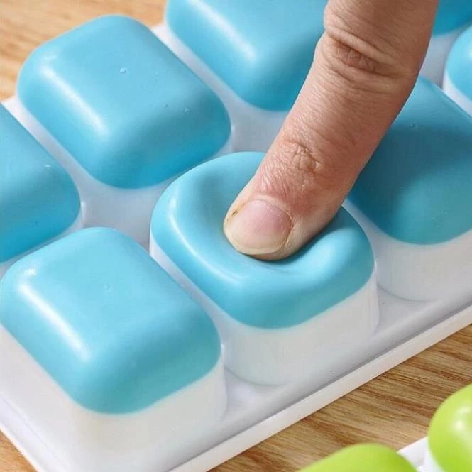 14-cube silicone ice tray with lid for making ice cream and fruit jelly, convenient and durable