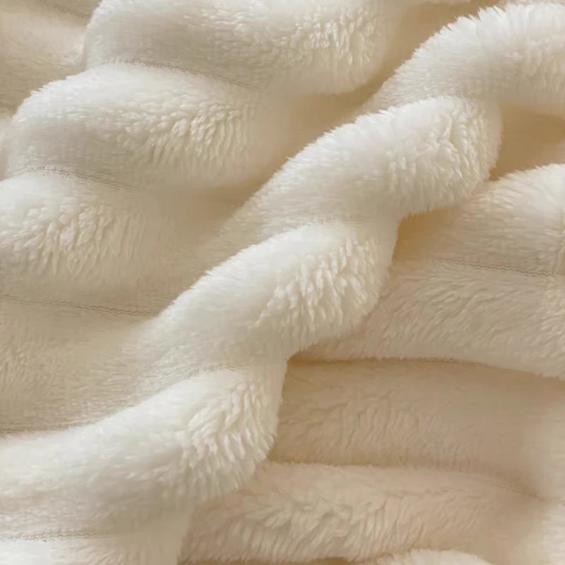Blaket rabbit fur blanket, soft and smooth, Korean style, water wave pattern, 2024 color palette, thick, 1.6kg, size 2m-2m3