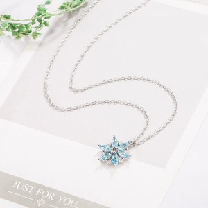 Fashion Jewelry Alloy Kim Rhinestone Snowflock Pendant Necklace Women