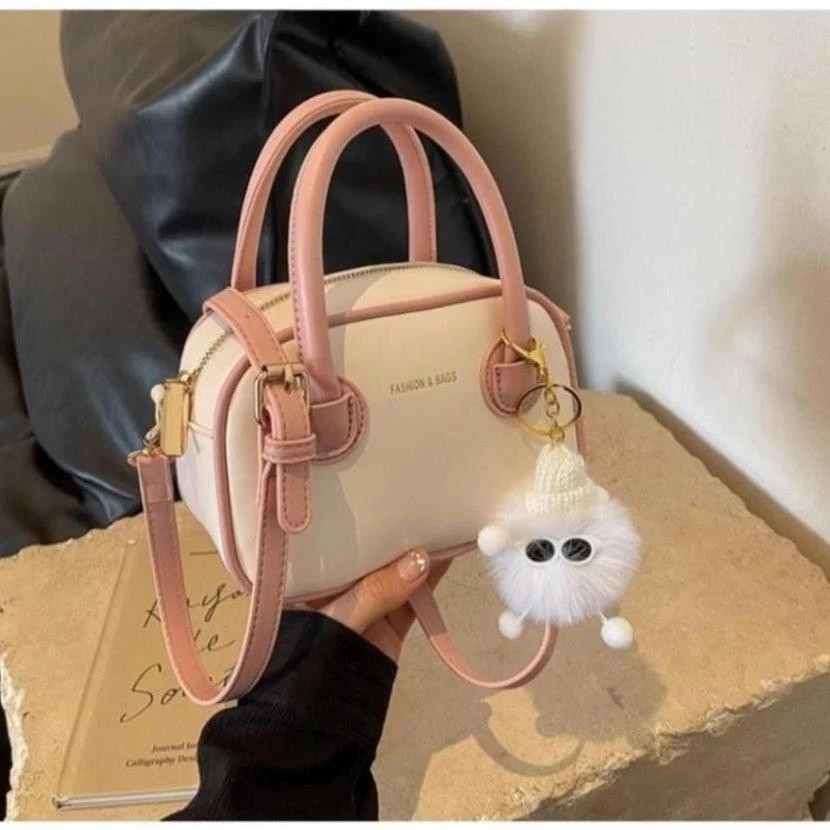Fashionable women's crossbody bag size 18 to fit phone with cute hook TX73