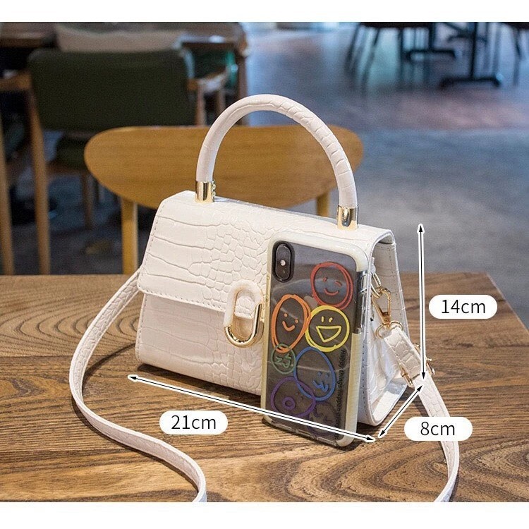 Affordable women's handbags, modern design, luxury and fashion, TX11