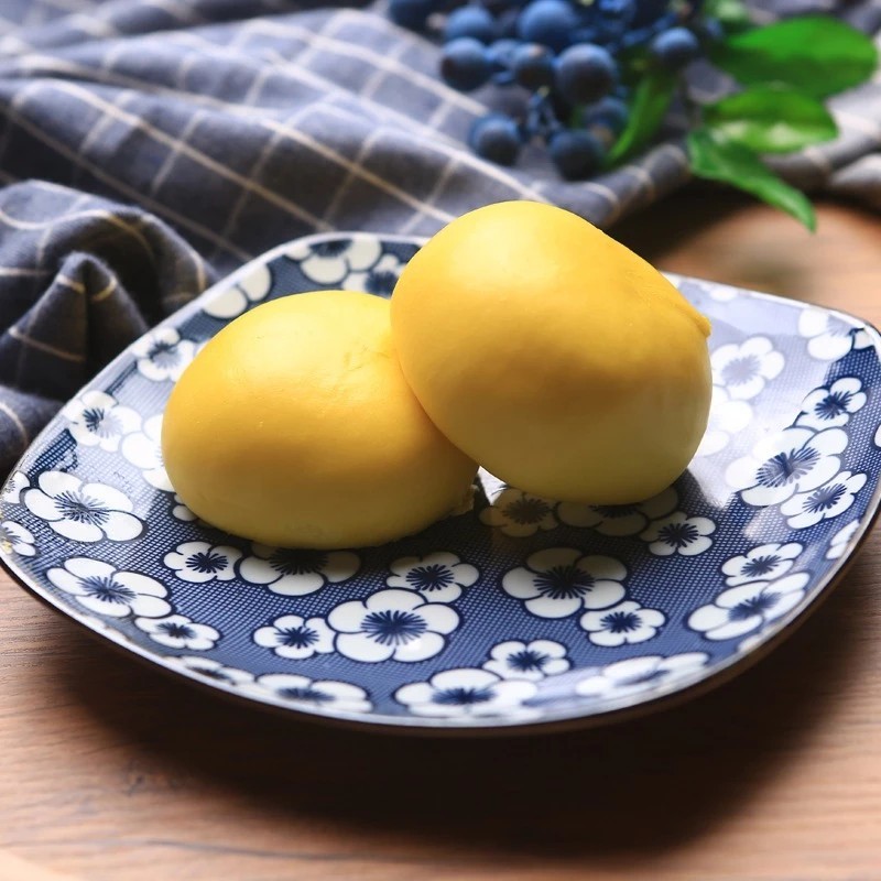 Delicious and Rich Salted Egg Mochi Cake Suitable for the Whole Family