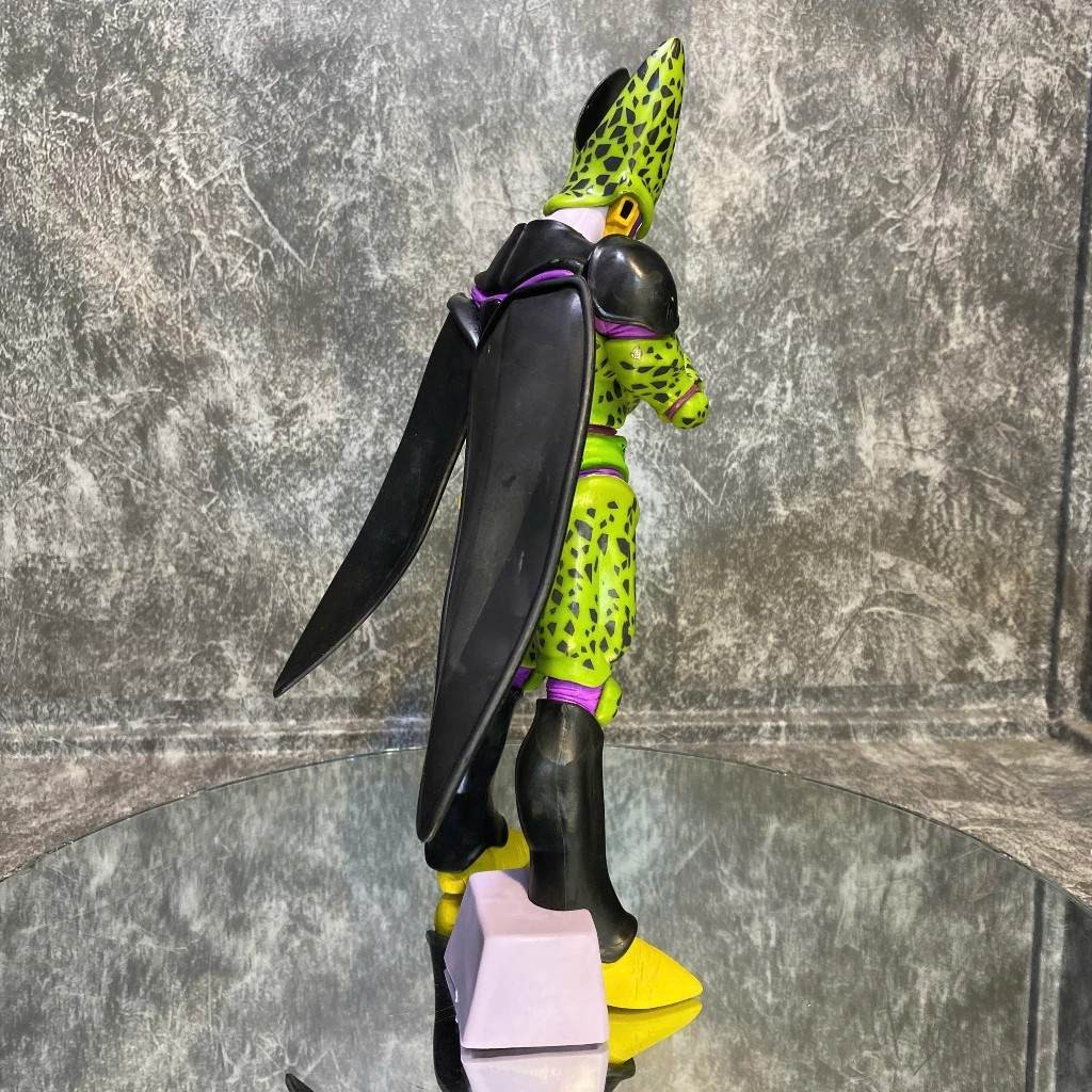 High-end Perfect Cell model - DragonBall model
