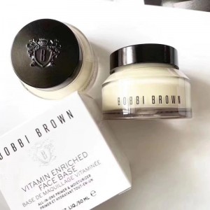 Bobbi Brown 维他命滋养粉底液 50ml Slaylady - A188