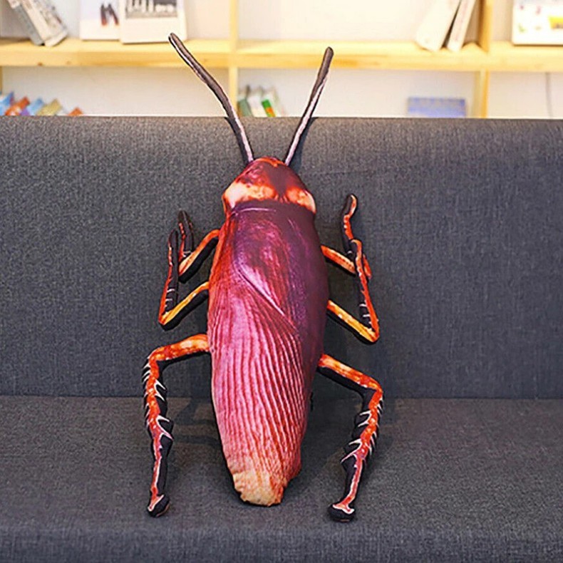 3D Simulation Cockroach Pillow Lifelike Cartoon Fake Cockroach Pillow