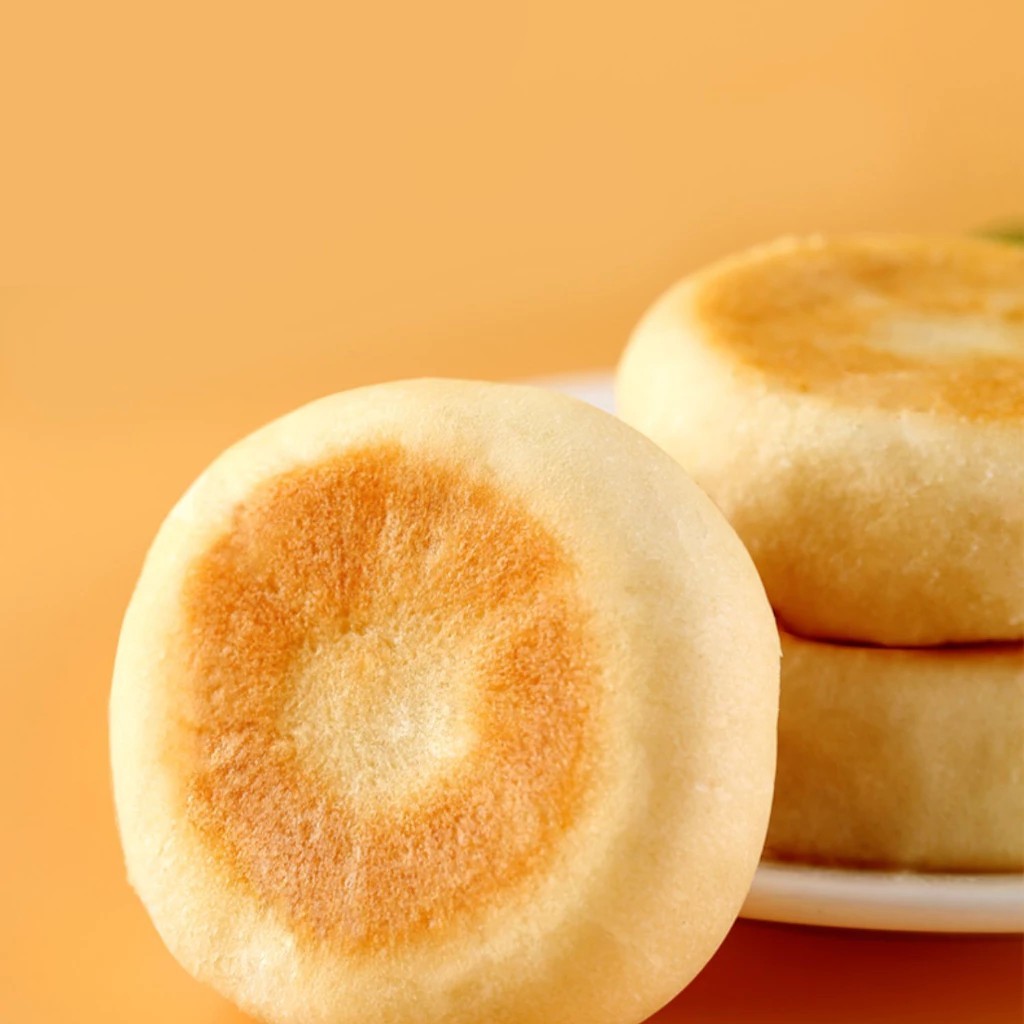 Mango Mochi Cake with Distinctive Flavor, Soft, Delicious, Lightly Sweet with Mango Flavor