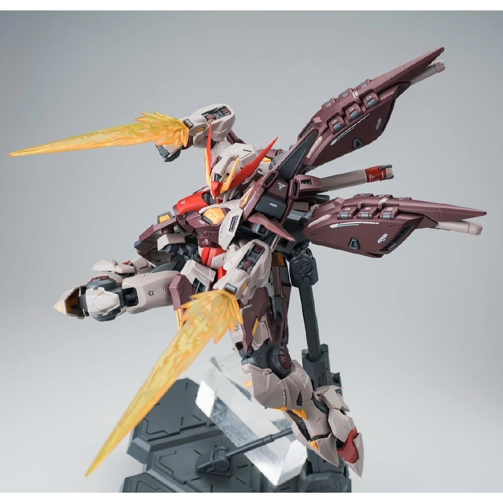 1/100 MANDALA Assembly Model (includes base, effects + water decal)