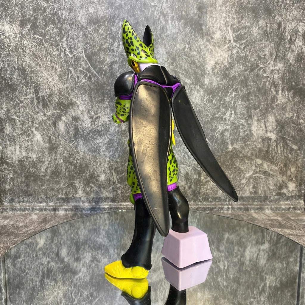 High-end Perfect Cell model - DragonBall model