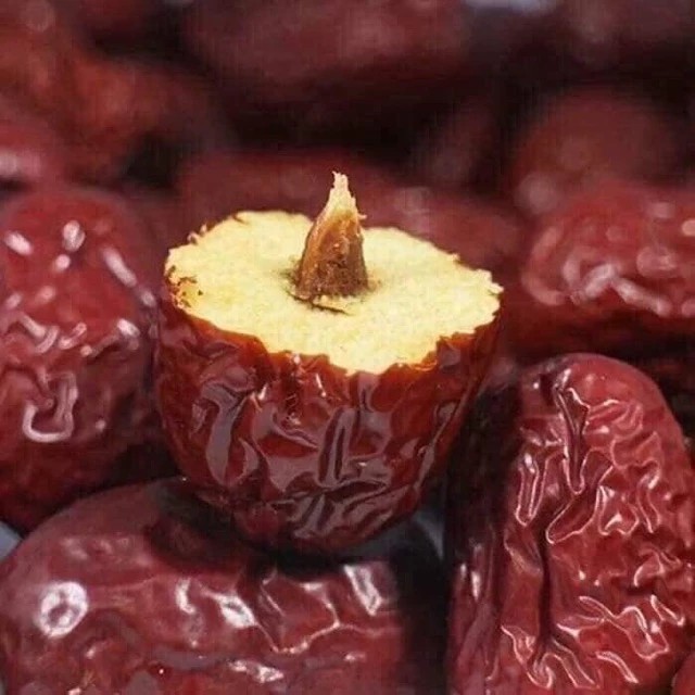 Xinjiang Red Apple Type