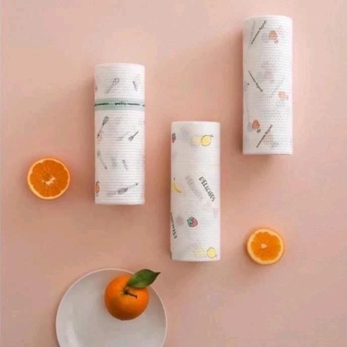 Kitchen paper rolls, dry towels to wipe away dirt baotaixanh