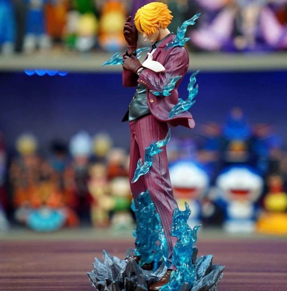 Vinsmoke Sanji model 25cm high - Comes with LED wire