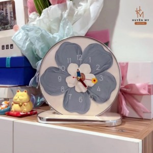 Tranh Đồng Hồ Doomi Để Bàn Nhỏ Dễ Thương, Decor Góc Học Tập, Góc Làm Việc, Quà Tặng Độc Đáo Huyền My Decor