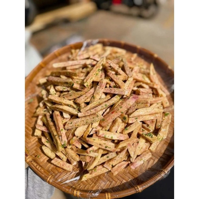 1KG Crispy and Spicy Taro with Fish Sauce and Onions