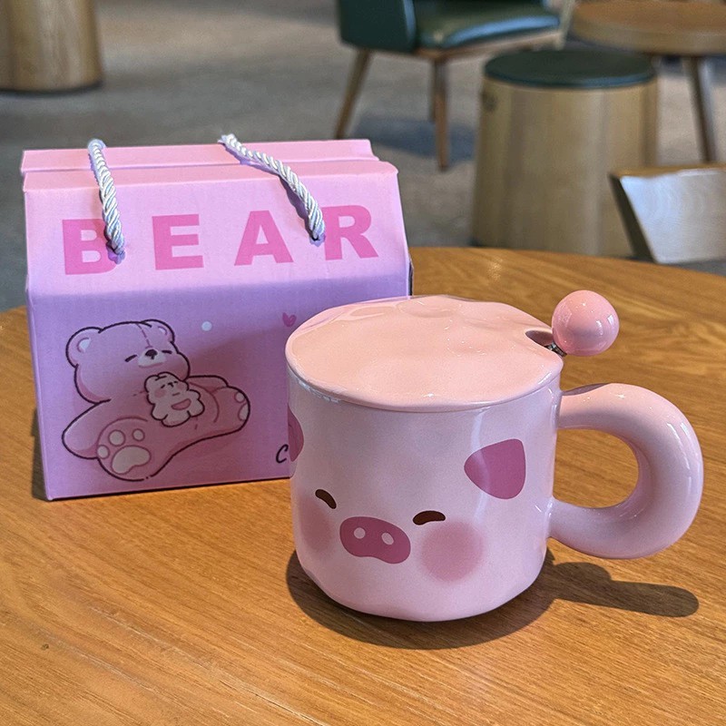 Cute pig shaped ceramic cup with lid, birthday gift for girlfriend 500ml