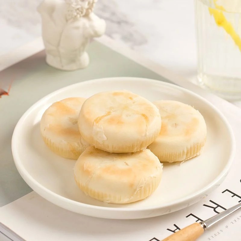Sweet and Light Durian Mochi Cake, 500g Box for Durian Lovers