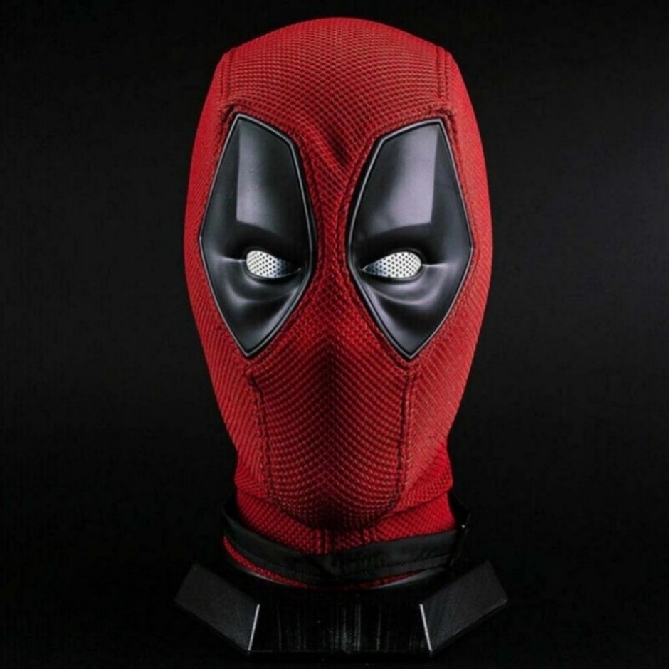 Deadpool 3 Wade Wilson Mask Men Cosplay Prop Red Full Mask Halloween High Quality Perspective Breathable Knitted Helmet