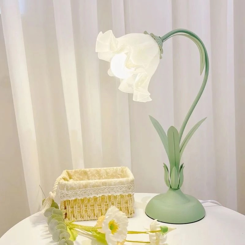 𝐂𝐌𝐀𝐑𝐓.𝐆𝐢𝐚 𝐝𝐮̣𝐧𝐠 Super Pretty Flower Decorative Table Lamp for Bedroom Living Room Decor CM11